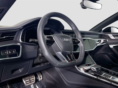 Used 2023 Audi RS 7 Sportback AWD/4WD image 9