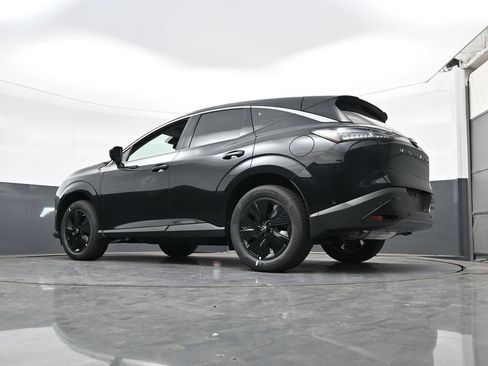 Used 2025 Nissan Murano SV FWD image 19