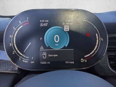 Used 2024 MINI Cooper S w/ Signature Upholstery Package FWD image 11