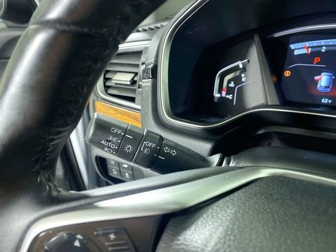 Used 2018 Honda CR-V Touring image 14
