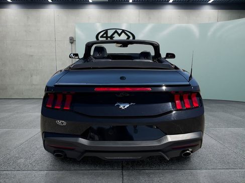 Used 2025 Ford Mustang Premium RWD image 7
