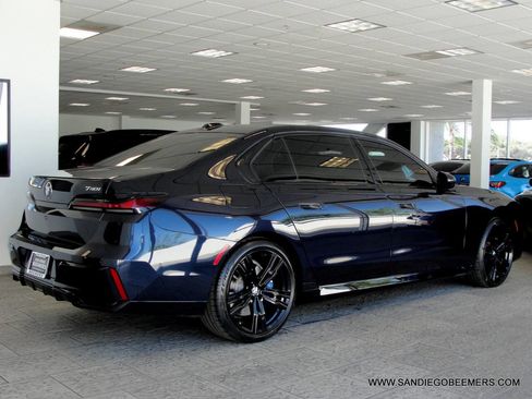 Used 2023 BMW 740i 740i M SPORT PRO+HUD+SWAROVSKI w/ Parking Assistance Package image 45