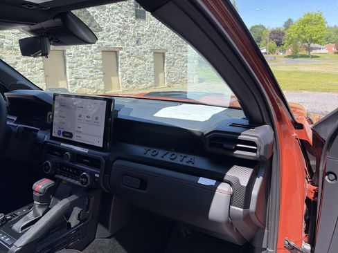 Used 2024 Toyota Tacoma TRD Pro AWD/4WD image 41