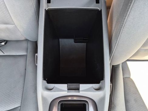 Used 2021 Chevrolet Malibu LT FWD image 29