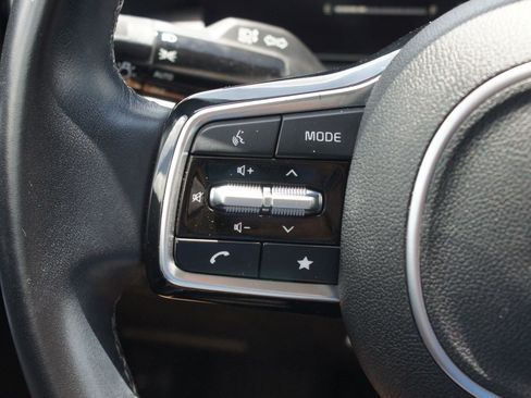 Used 2024 Kia Sorento S FWD image 10