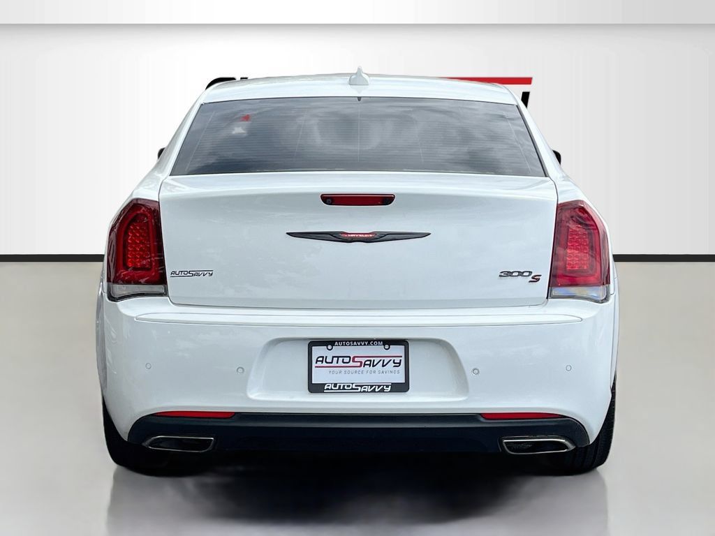Used 2021 Chrysler 300 S RWD image 6