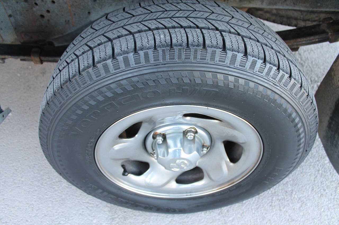 Used 1996 Dodge Ram 1500 Truck 2WD Club Cab image 11