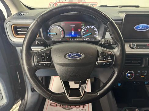 Used 2022 Ford Maverick Lariat FWD image 13