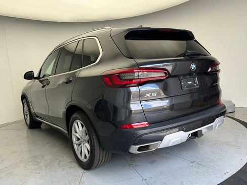 Used 2023 BMW X5 xDrive40i w/ Premium Package AWD/4WD image 4
