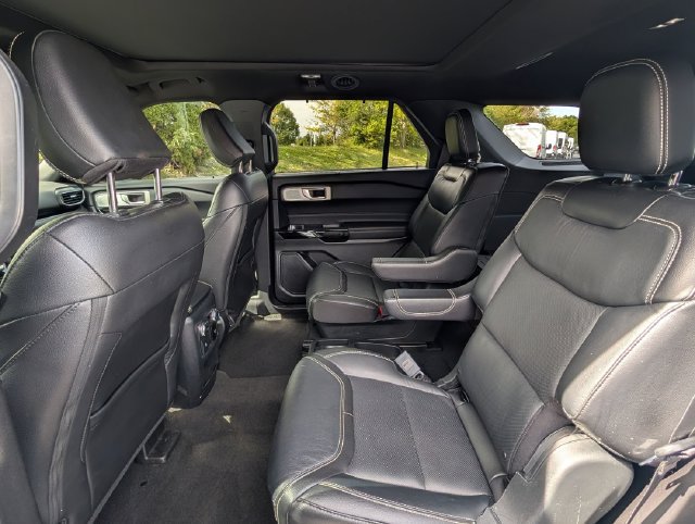 Used 2021 Ford Explorer ST w/ Equipment Group 401A AWD/4WD image 34