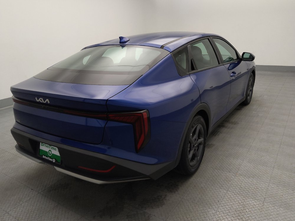 Used 2025 Kia K4 FWD image 9