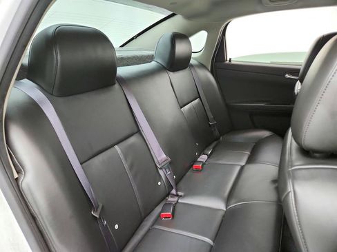 Used 2016 Chevrolet Impala Police FWD image 24