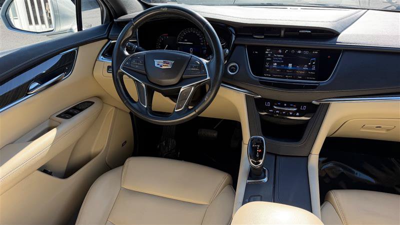 Used 2019 Cadillac XT5 FWD image 18
