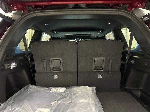 New 2026 Jeep Grand Cherokee L Laredo image 35