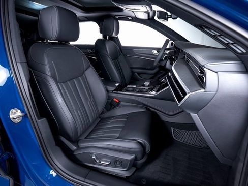 Used 2025 Audi RS 6 performance image 54