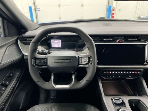 New 2026 Jeep Cherokee Laredo AWD/4WD image 6