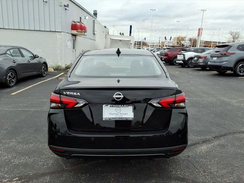 New 2025 Nissan Versa SV w/ Trunk Package image 4