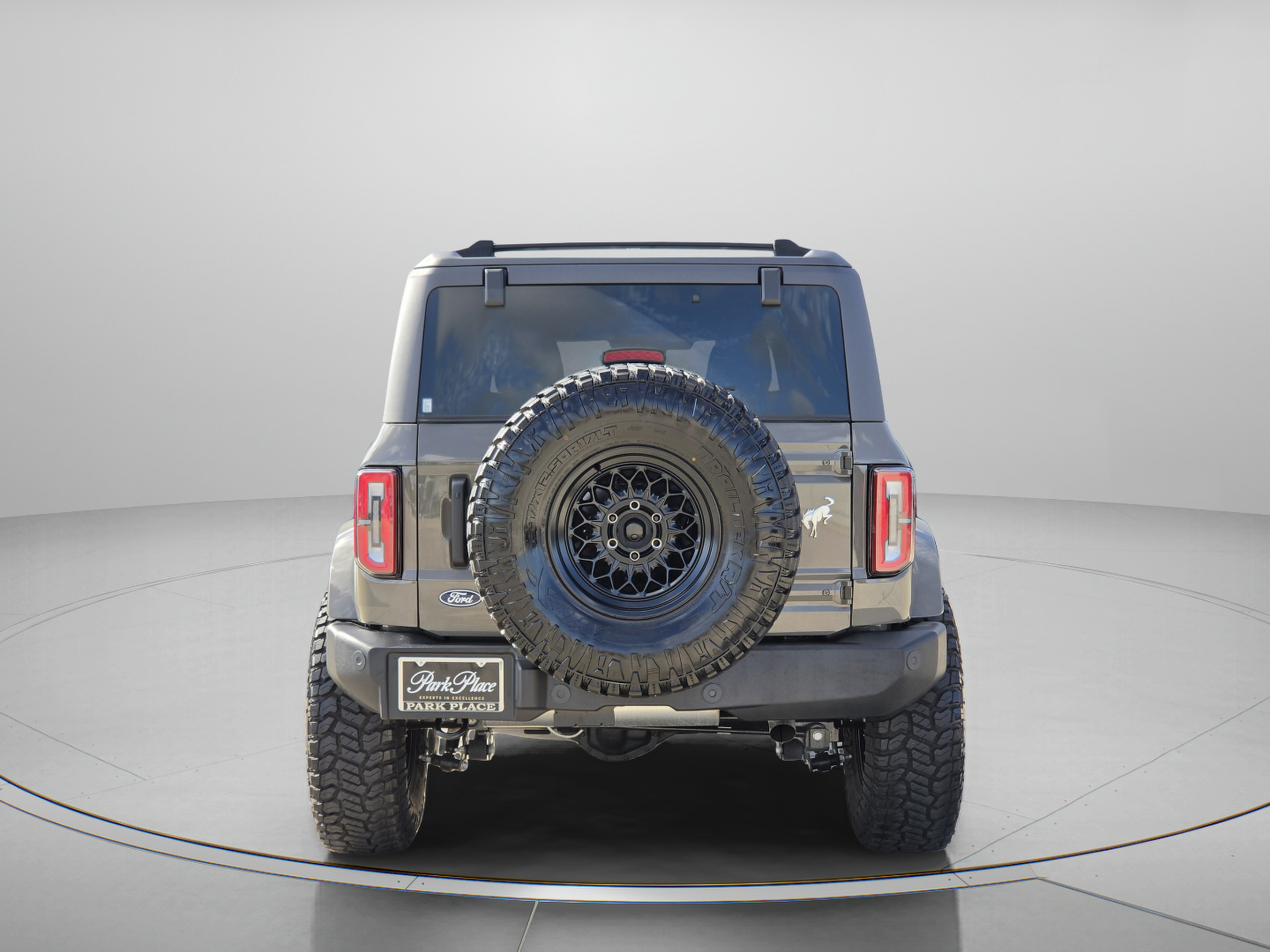 Used 2026 Ford Bronco Outer Banks AWD/4WD image 4