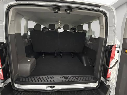 Used 2023 Ford Transit 350 XLT image 34