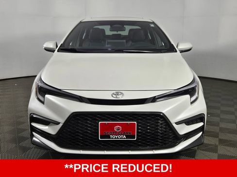 Used 2025 Toyota Corolla XSE image 2