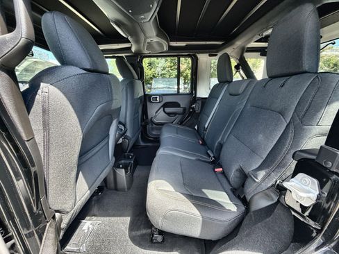 New 2025 Jeep Wrangler Sport S image 24