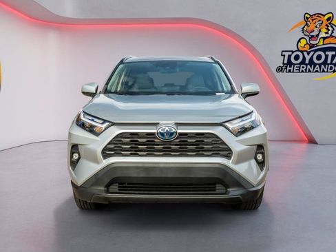 Used 2022 Toyota RAV4 XLE Premium AWD/4WD image 2