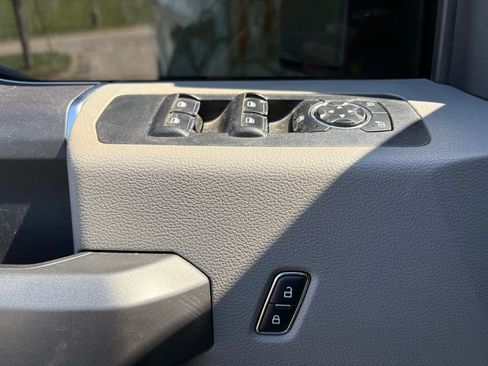 Used 2017 Ford F150 XLT w/ Equipment Group 301A Mid image 15