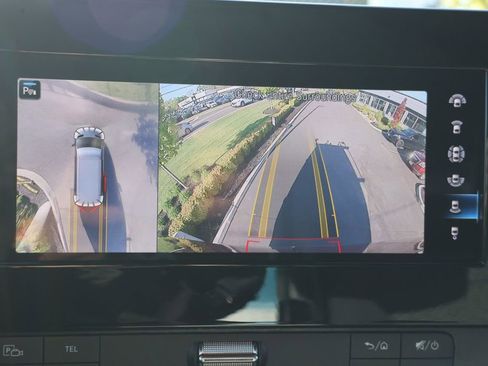 Used 2023 Mercedes-Benz Sprinter 2500 image 16