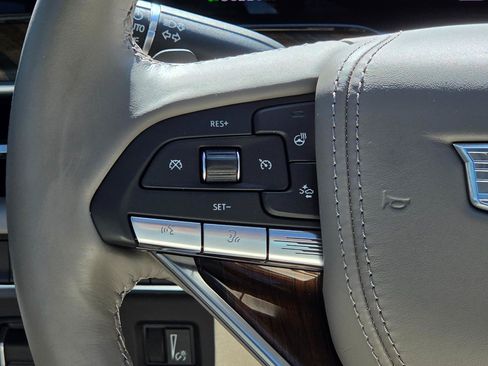 Used 2022 Cadillac Escalade ESV Sport Platinum w/ LPO, ONYX Package AWD/4WD image 25