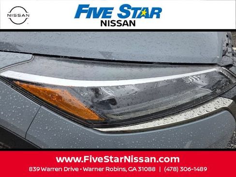 Used 2024 Nissan Kicks SR FWD image 14