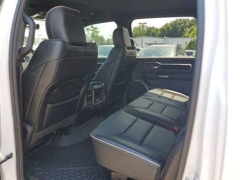Used 2024 RAM 1500 Laramie AWD/4WD image 14