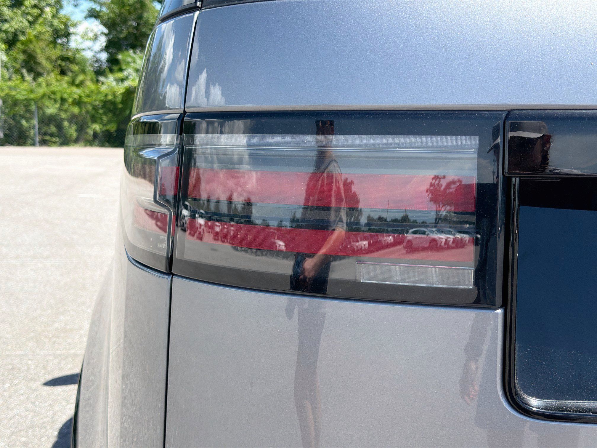 New 2026 Land Rover Discovery Limited Edition AWD/4WD image 10