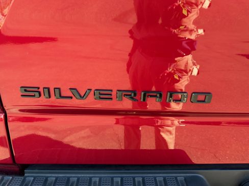 Used 2024 Chevrolet Silverado 1500 LT Trail Boss w/ Protection Package image 42