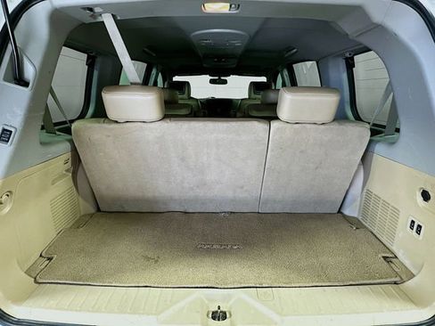 Used 2015 Nissan Armada Platinum w/ 2nd Row Captain Seat Package image 27