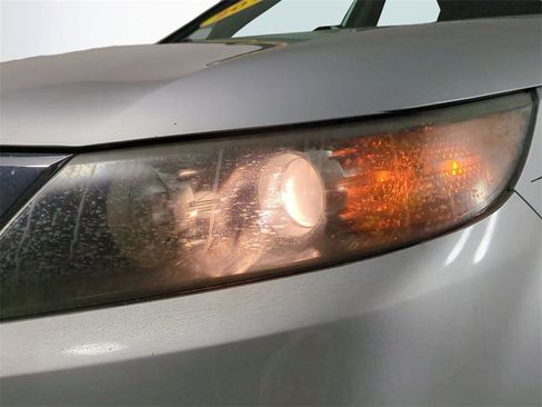 Used 2013 Kia Sorento LX image 10