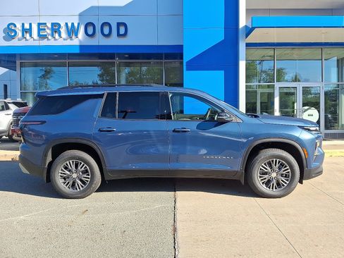 New 2026 Chevrolet Traverse LT image 7