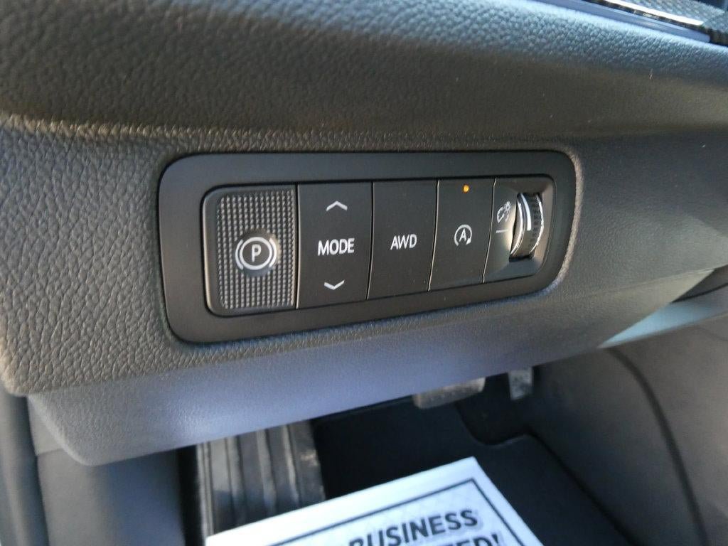 New 2027 Chevrolet Traverse Z71 w/ Enhanced Driving Package AWD/4WD image 19