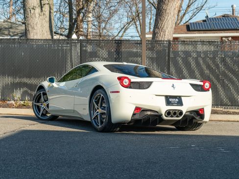 Used 2015 Ferrari 458 Italia Coupe image 21