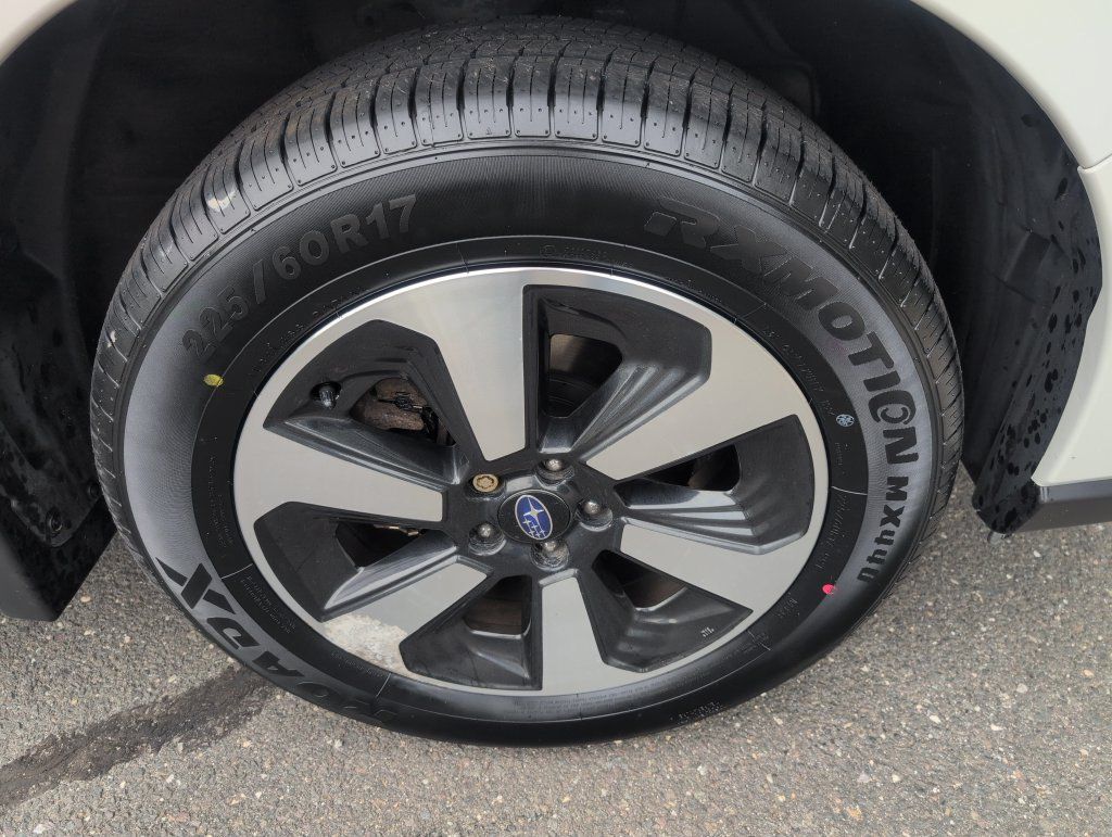 Used 2018 Subaru Forester 2.5i w/ Alloy Wheel Package AWD/4WD image 41