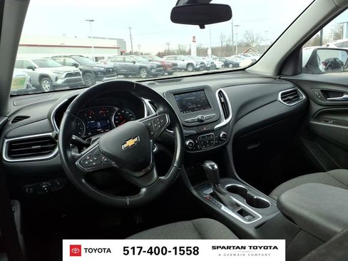 Used 2020 Chevrolet Equinox LT FWD image 11