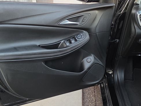 Used 2024 Buick Encore GX Sport Touring w/ Comfort Package image 10