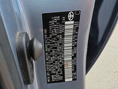 Used 2023 Toyota Corolla LE FWD image 31