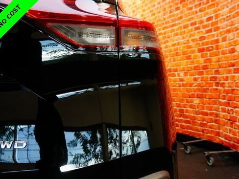 Used 2022 Nissan Rogue SV image 80