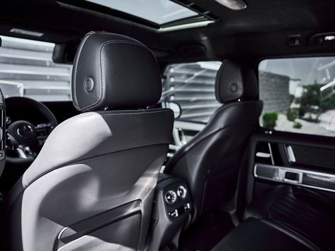 Used 2025 Mercedes-Benz G 63 AMG 4MATIC image 39
