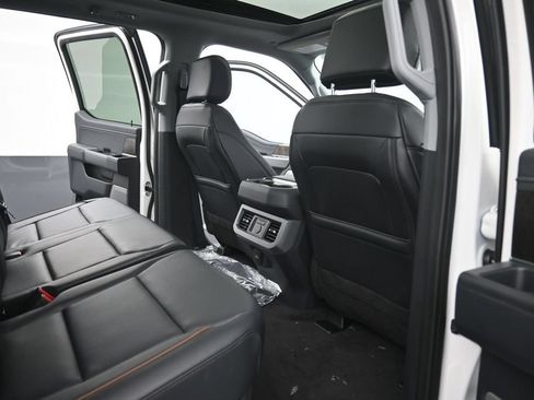 New 2026 Ford F250 Lariat w/ Tremor Off-Road Package AWD/4WD image 14