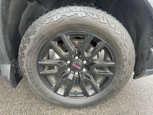 Used 2024 GMC Sierra 1500 Elevation w/ X31 Off-Road Package image 14