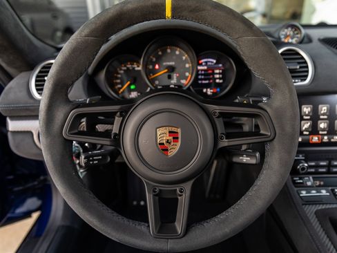 Certified 2025 Porsche 718 Cayman GT4 RS image 33