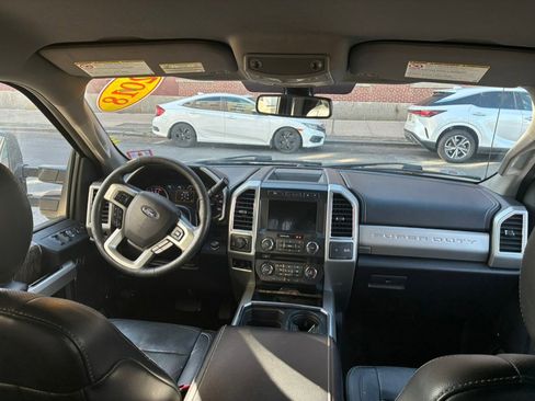 Used 2018 Ford F250 Lariat w/ Lariat Ultimate Package image 17