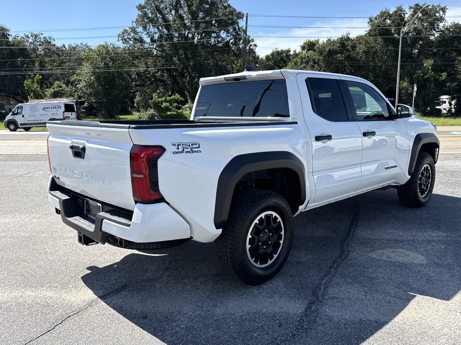Used 2025 Toyota Tacoma TRD Off-Road AWD/4WD image 5