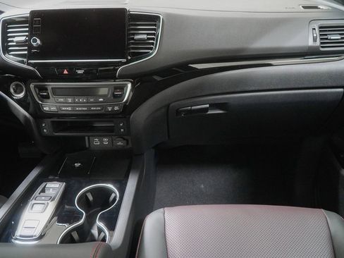 New 2026 Honda Ridgeline Black Edition image 36